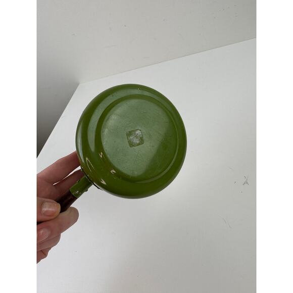 Vintage Tiny Avocado Fondue Pot Aluminum Wooden Single Handle with Lid - Picture 4 of 9